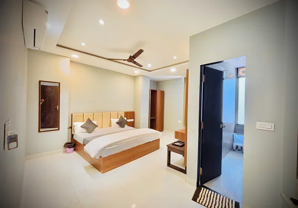 Air Conditioned Luxury Rooms